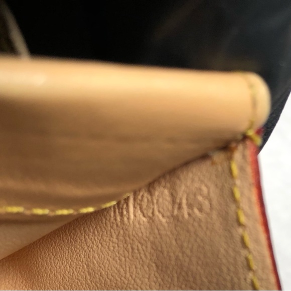 Louis Vuitton Murakami White Multicolor Porte Monn Card Holder(Date Code:MI0043) - Picture 13 of 17